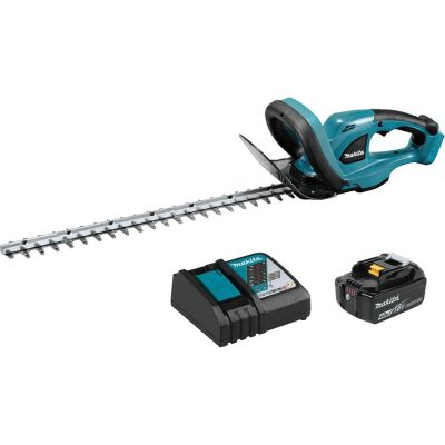MAKXHU02M1 image(0) - 18V Cordless 22" Hedge Trimmer Kit Includes (1) 18V LXT 4.0 Ah Battery and Rapid Charger