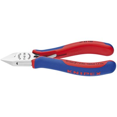 KNP7742130 image(0) - KNIPEX 5 1/4 DIAGONAL CUTTERS